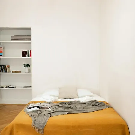 Spacious And Relaxed 2br Ap For Friends And Families Διαμέρισμα *